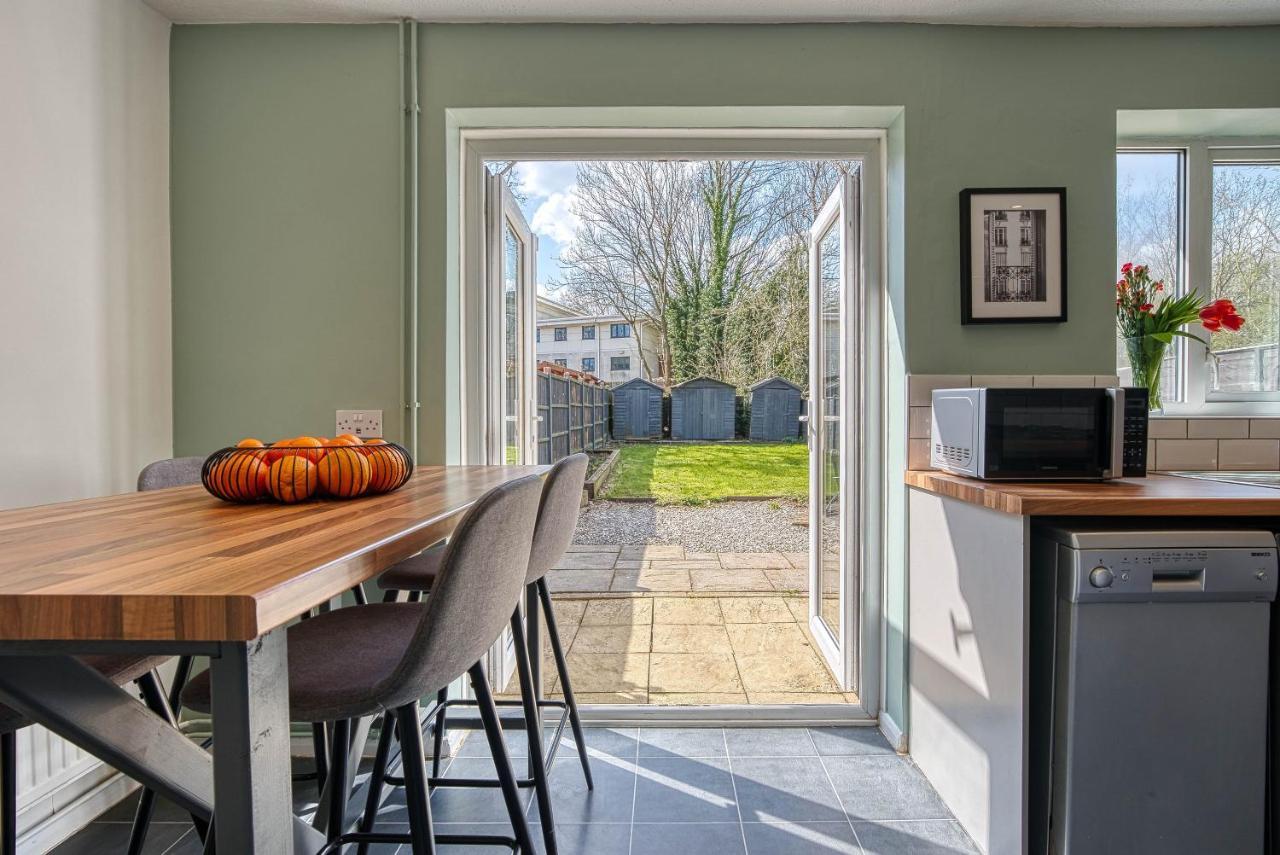 Capri 13 Sa - Contemporary 2 Bedroom House In Loughborough With Free Parking, Close To Loughborough University & M1 Motorway Экстерьер фото